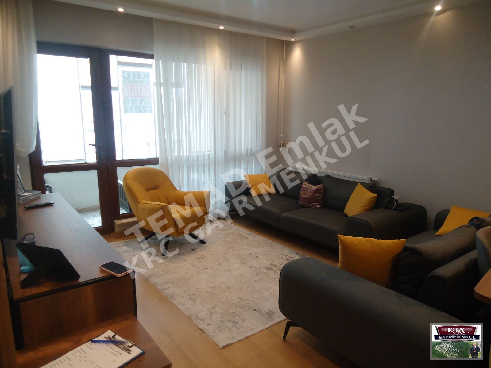 KRC'DEN MERKEZİ KONUMDA FULL YAPILI ÖNÜ AÇIK SATILIK 2+1 DAİRE