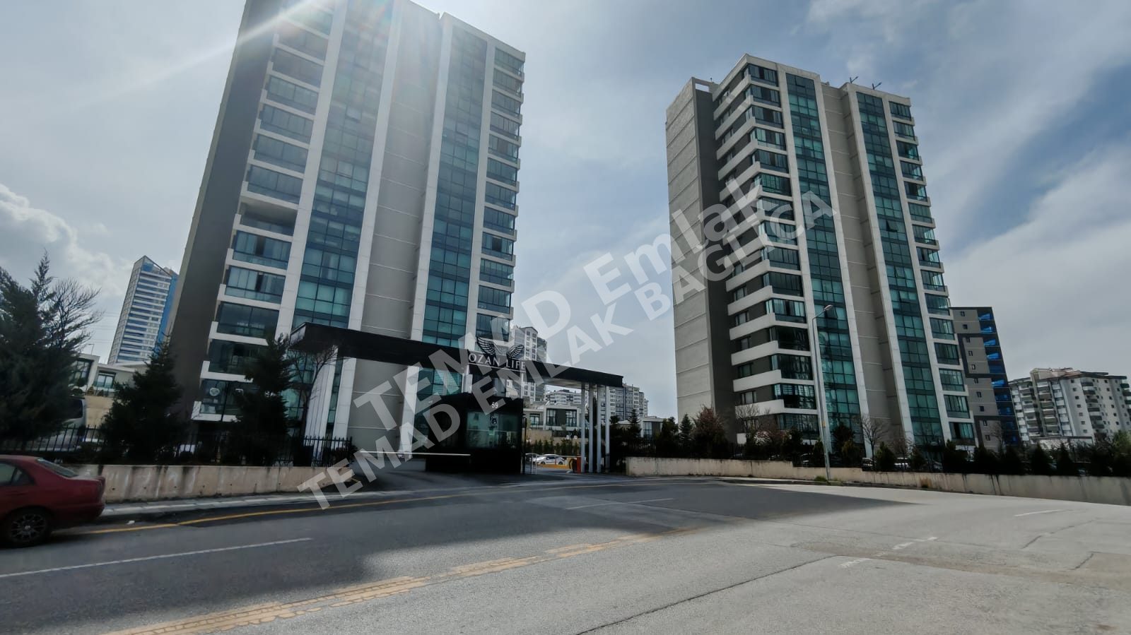 BAĞLICA SATILIK 4+1 LÜKS KONUT