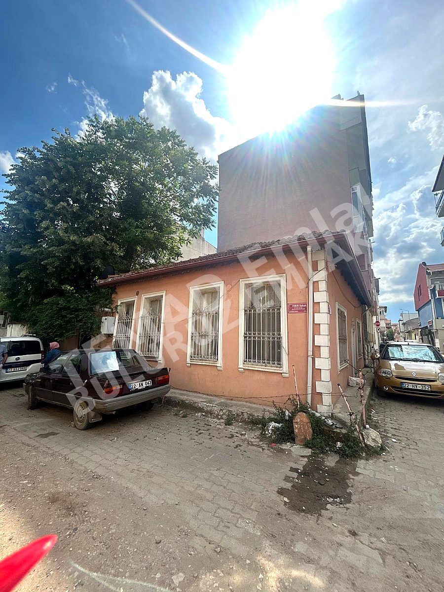 Edirne Dilaverbey'de Satılık Müstakil Ev - Yatırım Fırsatı