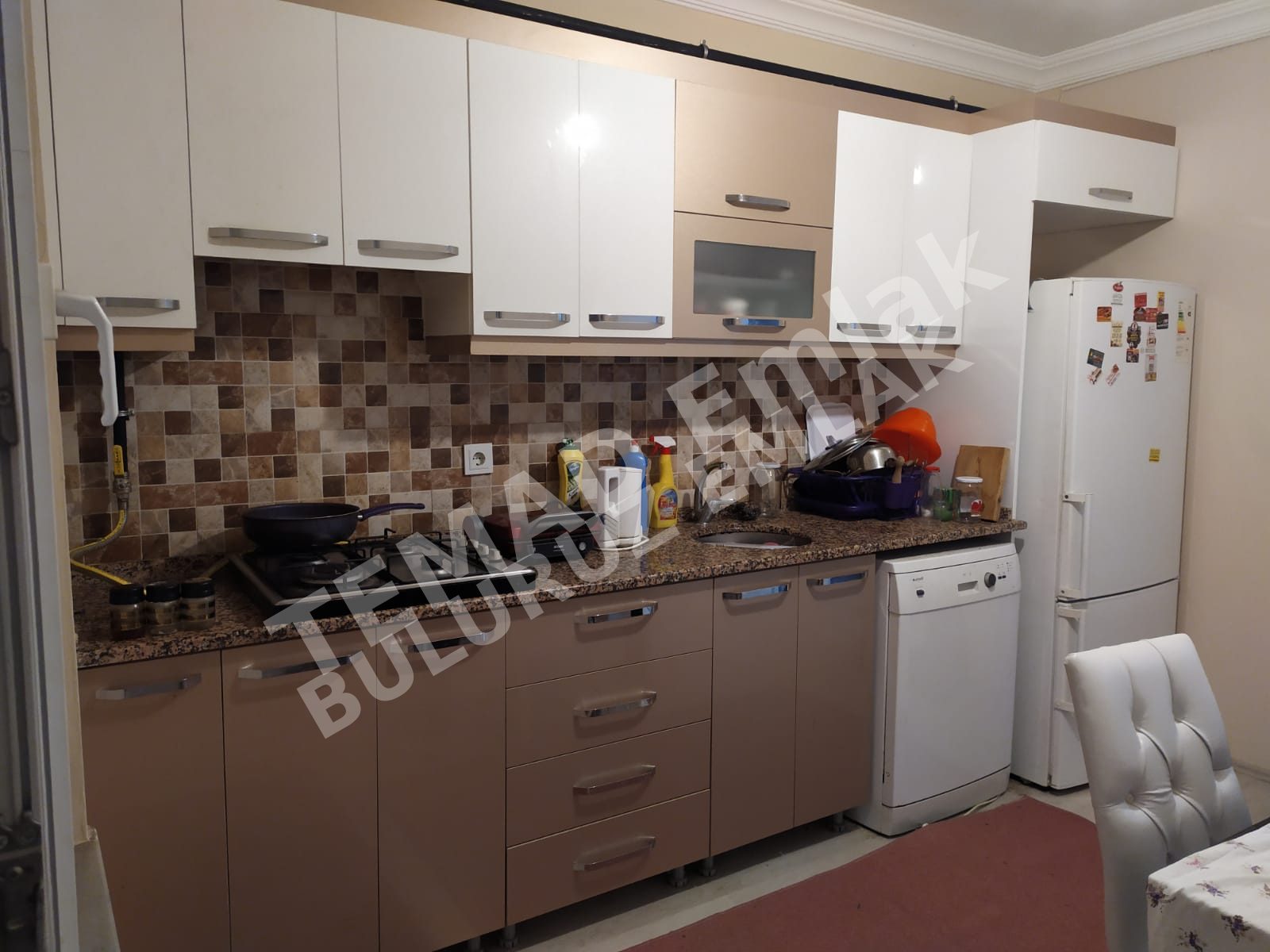 BULURUZ'DAN TALATPAŞADA EŞYALI KİRALIK 3+1 DAİRE