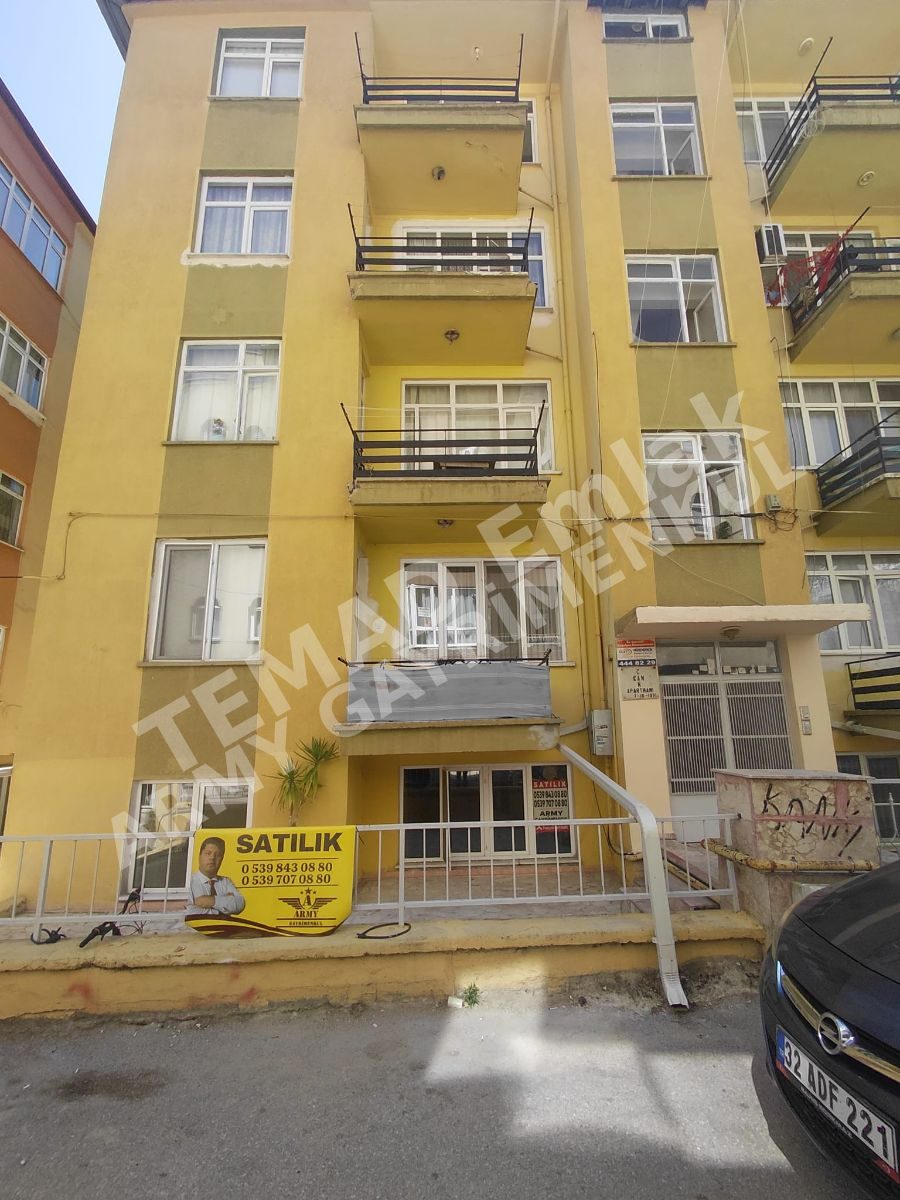 ISPARTA MERKEZ İSTİKLAL MAHALLESİNDE SATILIK BAHÇE KATI